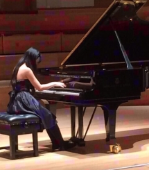 Private 1 to 1 Piano Music Instructor in Singapore